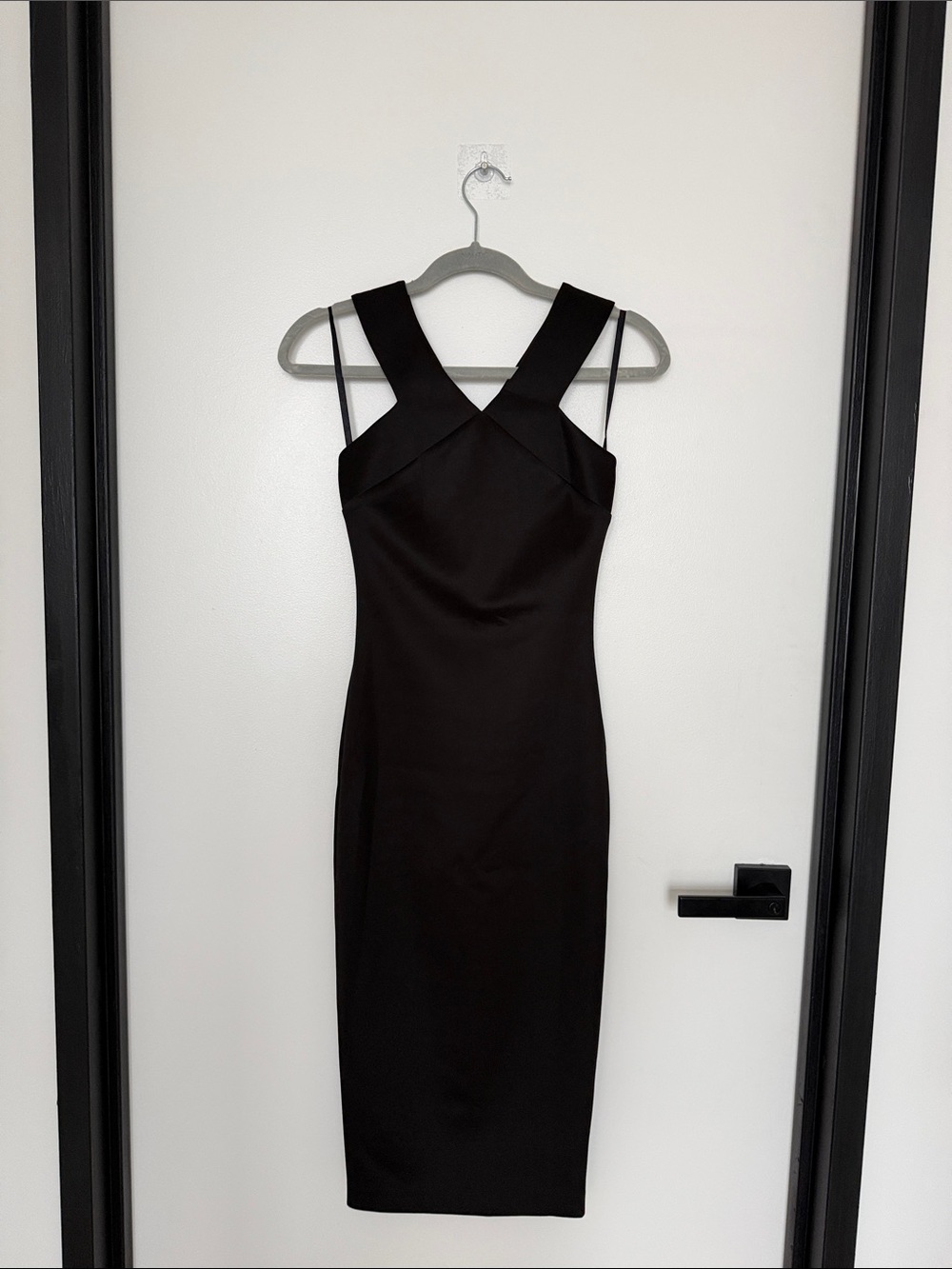 Ted Baker London Black Cross-Strap Midi Dress